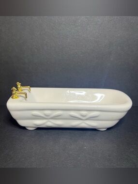 Vintage Miniature Dollhouse Ceramic Victorian Style Bath Tub Bathroom Furniture
